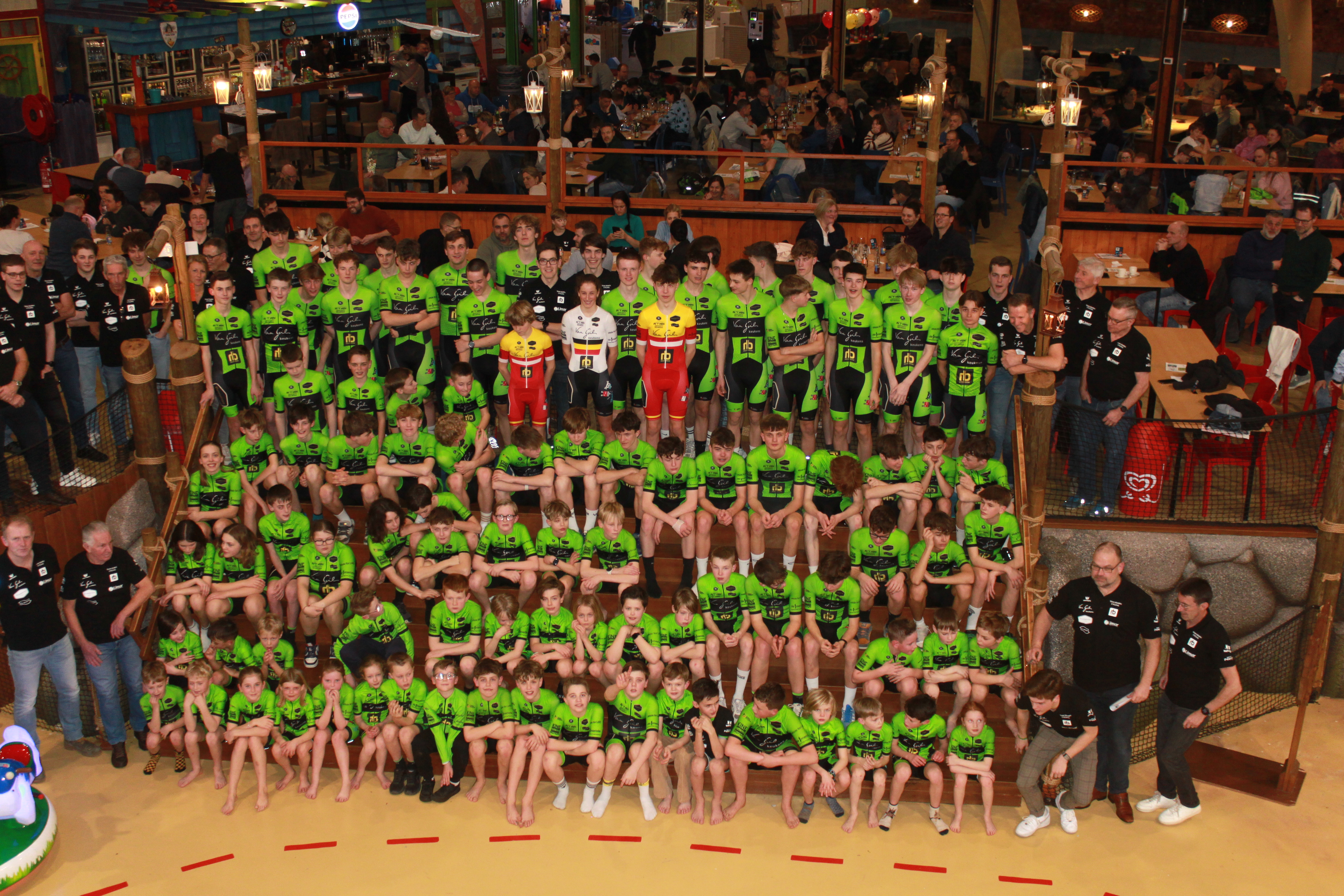 Onze renners - Groepsfoto